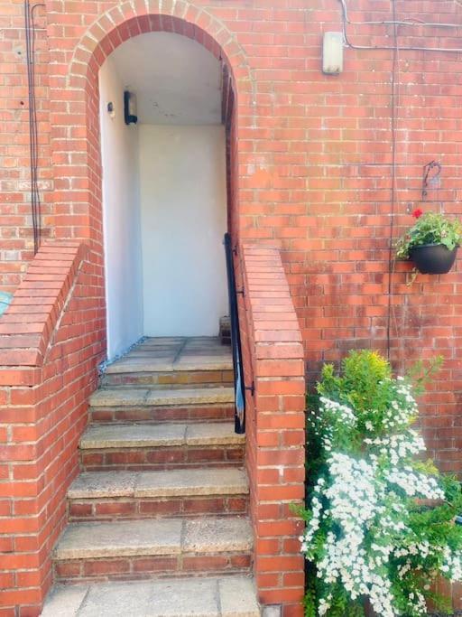 City Centre Riverside Apartment Winchester Zewnętrze zdjęcie